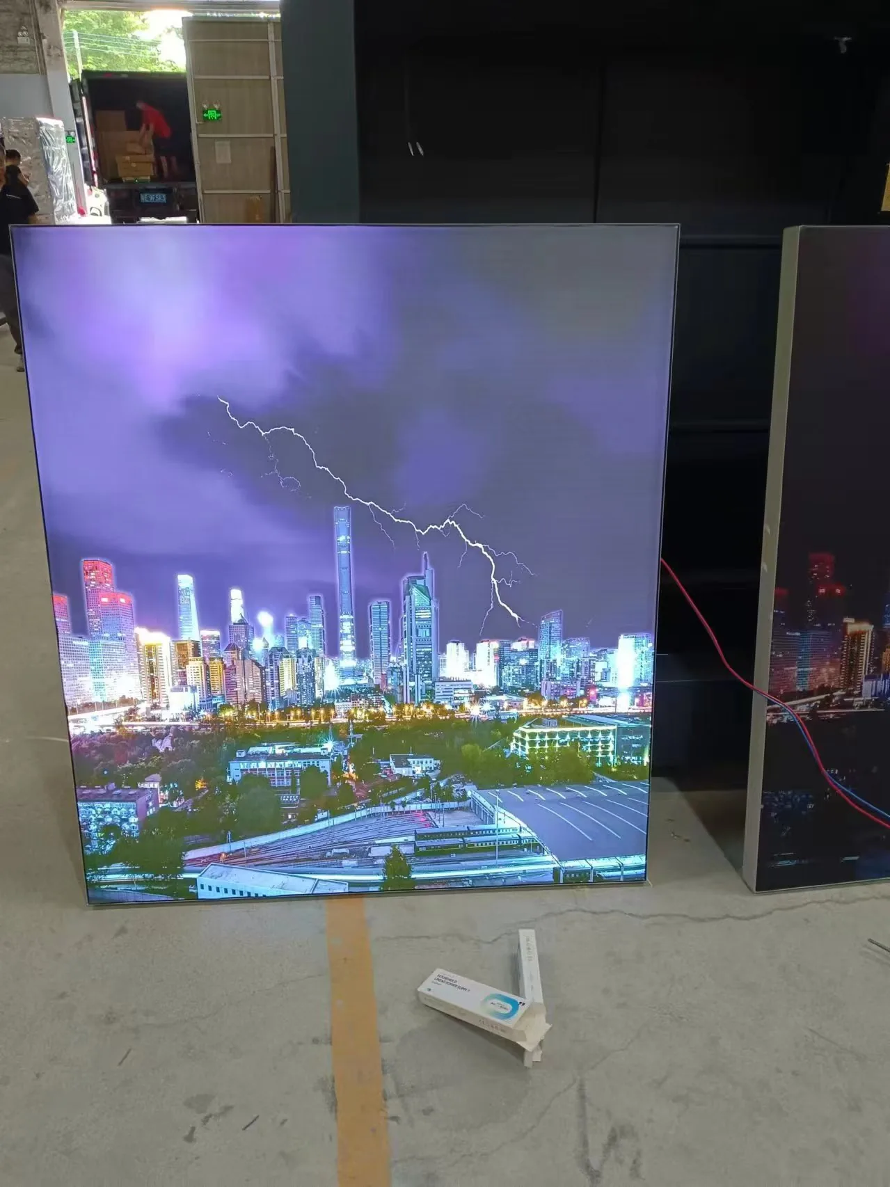 Dynamic illuminated display showing a lightning sequence during a workshop check