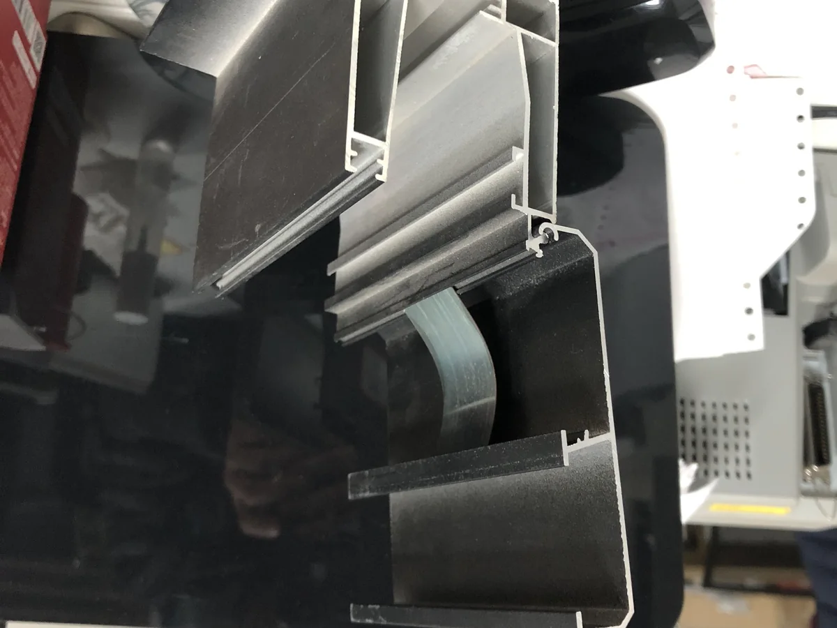 Custom SEG Light Box Systems Physical standard SEG aluminum profile section